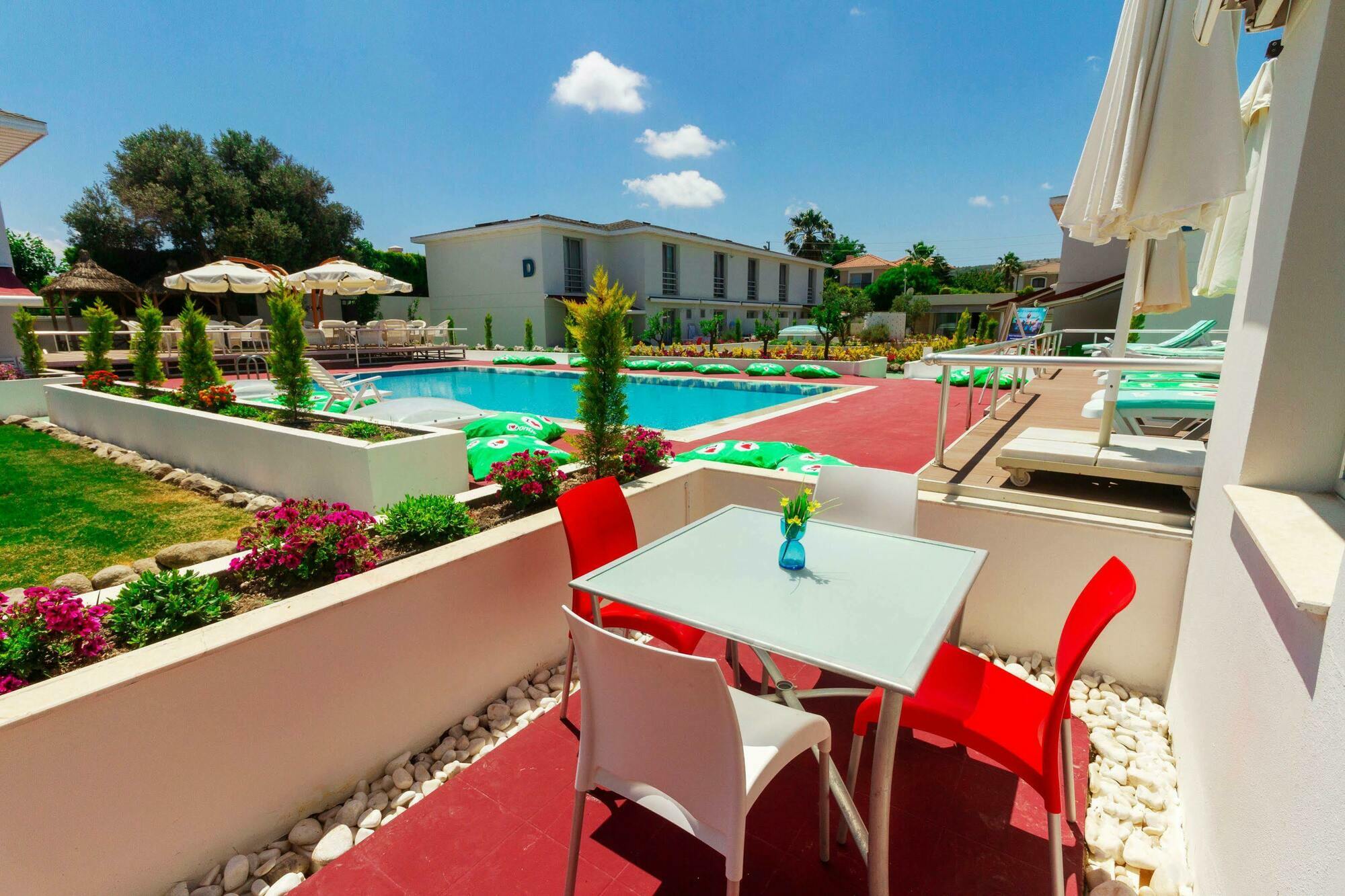 Vela Garden Resort Cesme Exterior photo