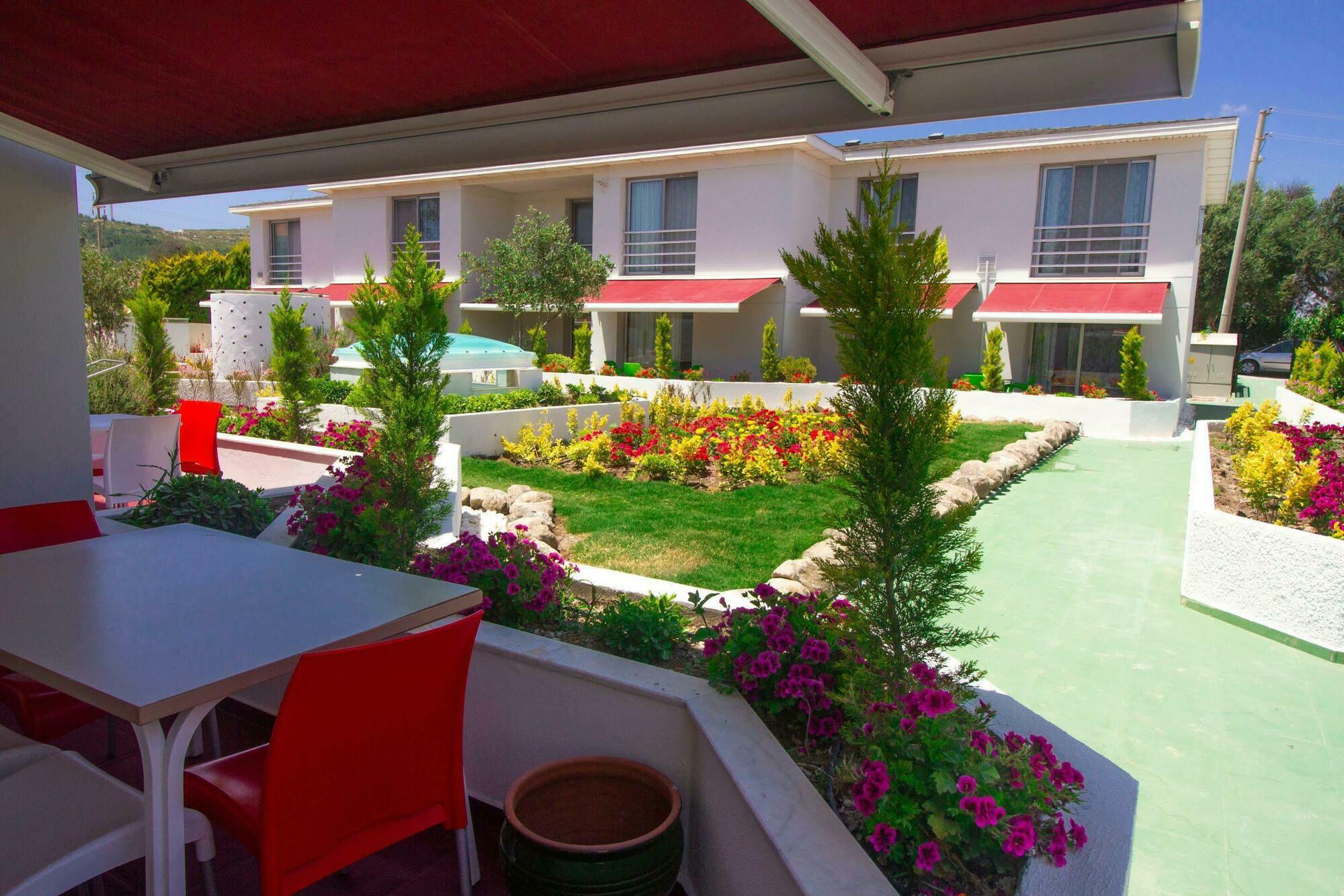 Vela Garden Resort Cesme Exterior photo